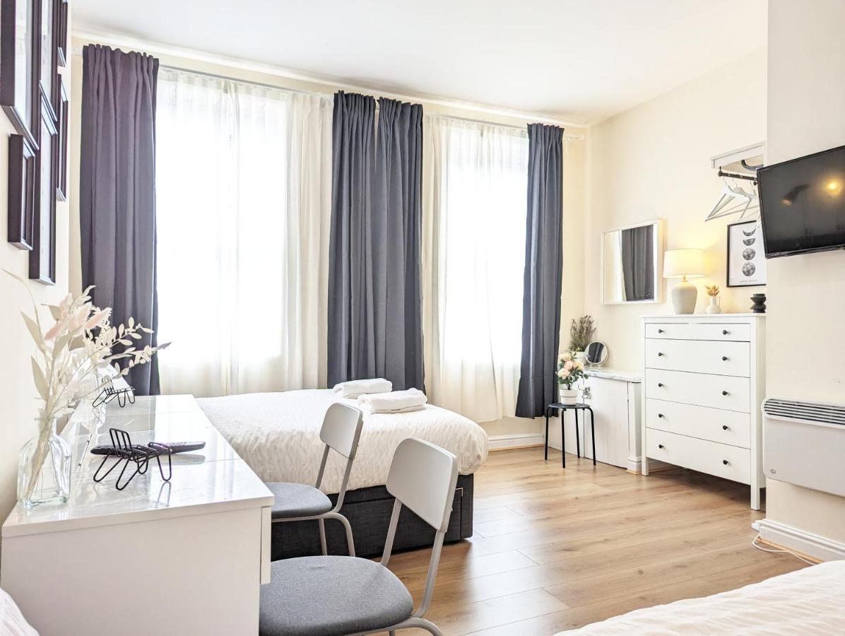 Guest Rooms In Anfiled Near Stadium, Free Parking Liverpool Extérieur photo